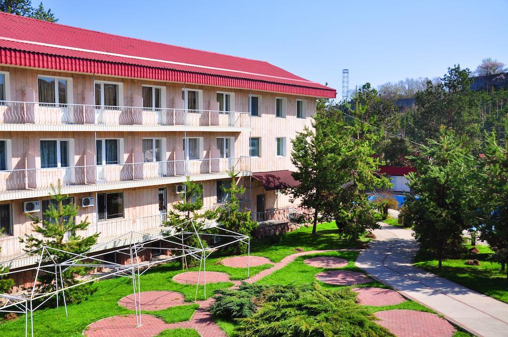 Olympica Hotel Almaty Exterior foto