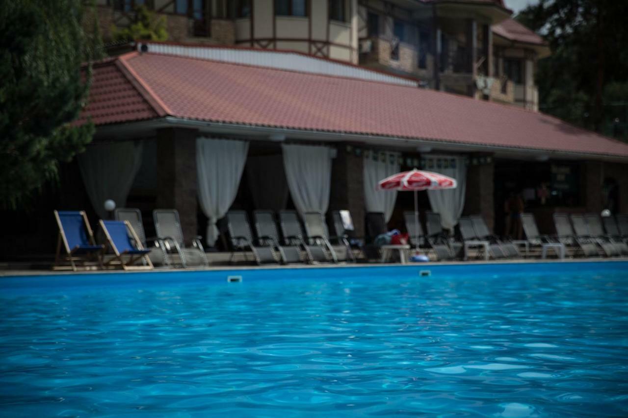 Olympica Hotel Almaty Exterior foto
